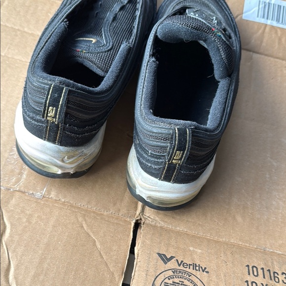 ‼️Sold ‼️Nike Black Air Max 97 Sneakers Sleek Design - Picture 5 of 6